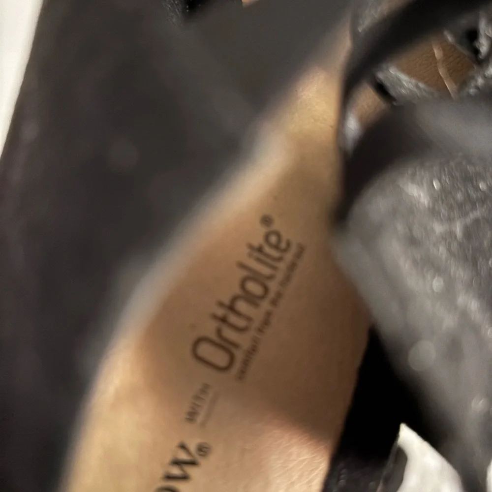 Croft & Barrow Black Strappy Heels - Picture 7 of 10